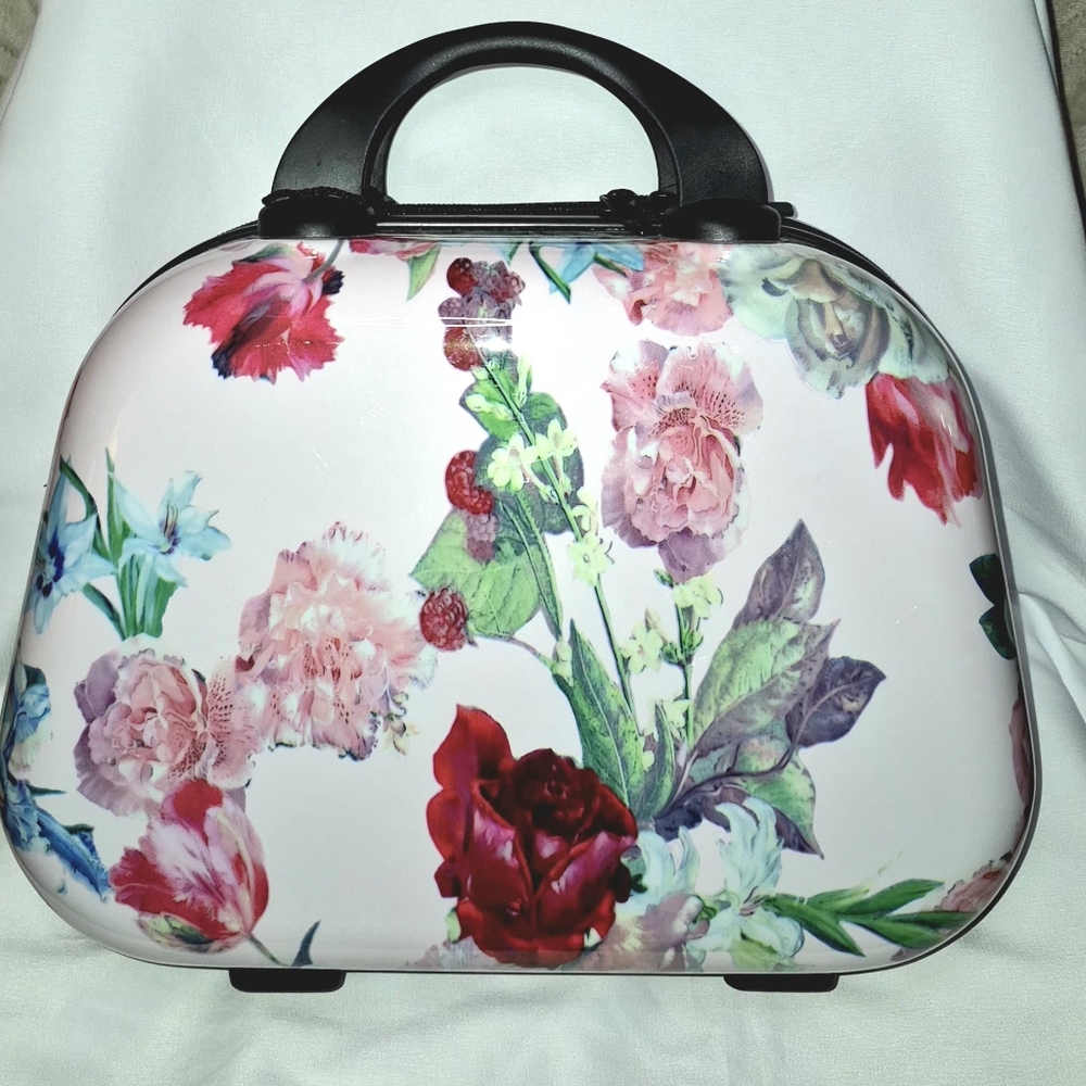 Floral Versitile Cosmetic/Travel Case NWOT